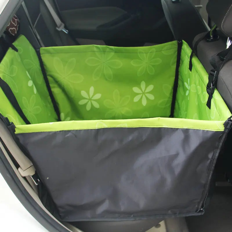 Pet Carrier & Car Seat Mat – Travel Blanket for Dogs & Cats