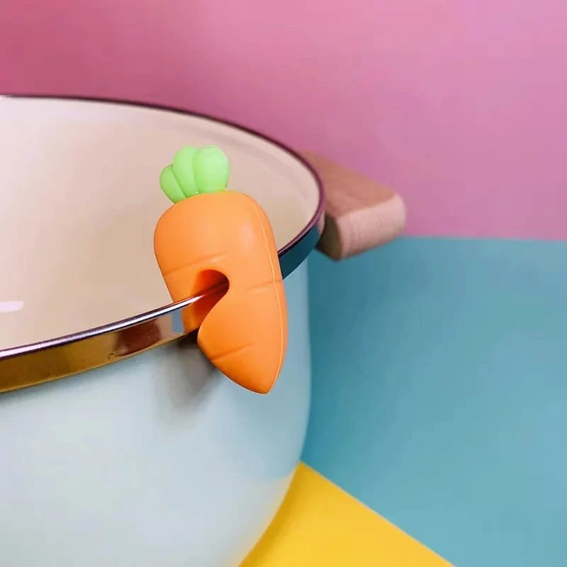 Cute Boil-Over Stoppers – Silicone Lid Holders (1/6 Pack)
