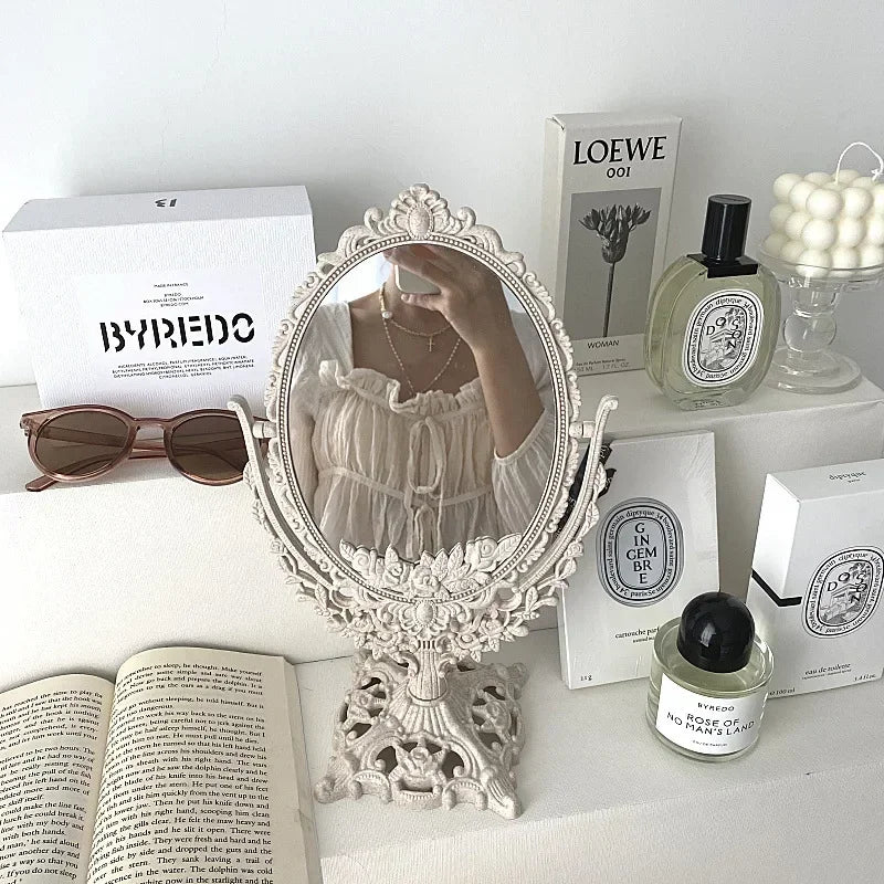 Vintage Oval Vanity Mirror – 360° Rotating Desktop Style