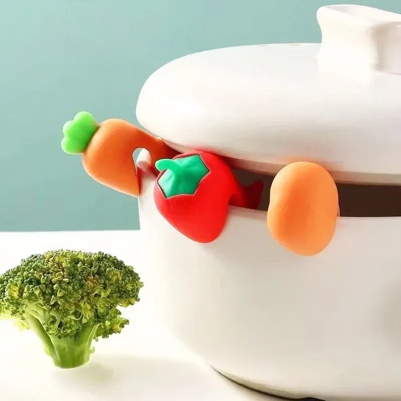 Cute Boil-Over Stoppers – Silicone Lid Holders (1/6 Pack)